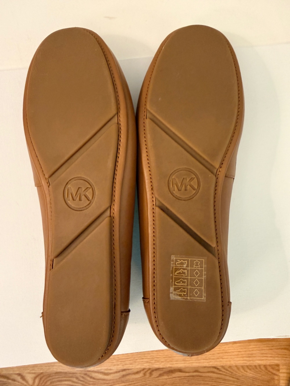 Michael Kors Leather Loafers Bow Detail Brown Size 9M - Picture 8 of 10